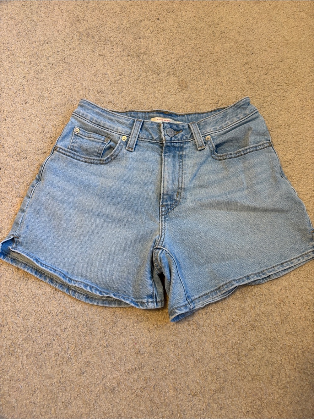 Levi’s Light Wash Denim Women's Shorts